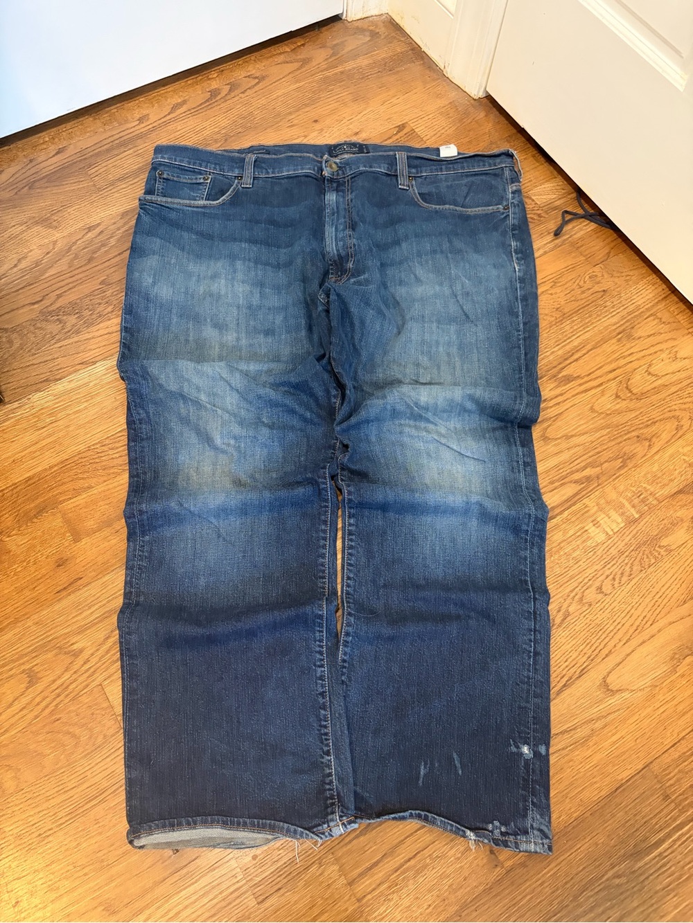 Lucky Brand Men's Relaxed Blue Denim Jeans